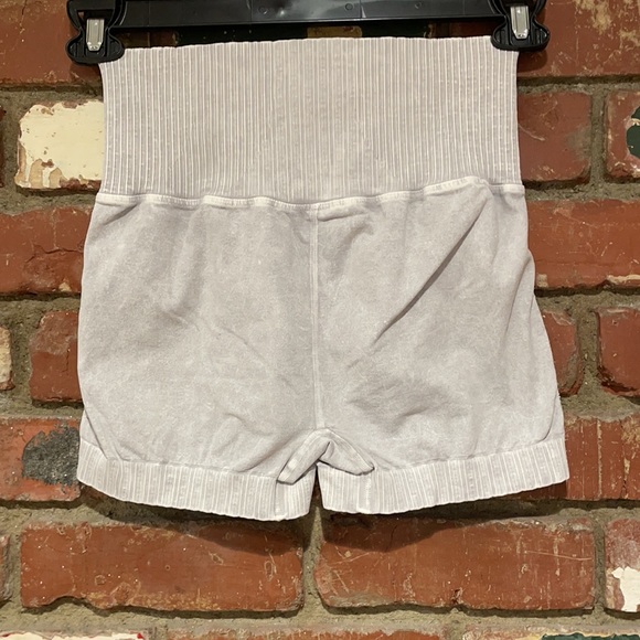 FP Movement Good Karma Running Shorts New - Picture 6 of 7